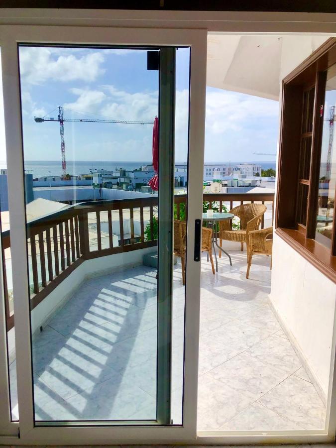 Tinguaton Sea View Hermoso Y Amplio Apto Con Vistas Al Mar Apartman Puerto del Carmen  Kültér fotó